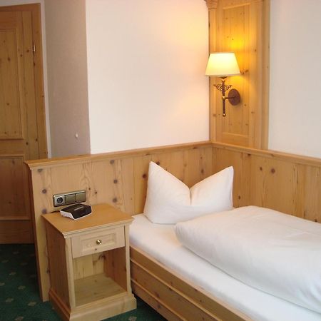 Gasthof & Hotel Jaegerwirt Aufhofen Eksteriør bilde